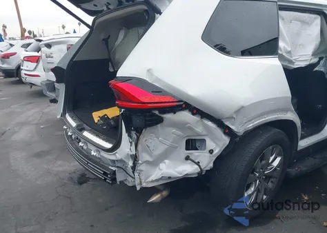 2024 Toyota Grand Highlander Limited z USA, uszkodzony, nr VIN 5TDAAAA57RS011721